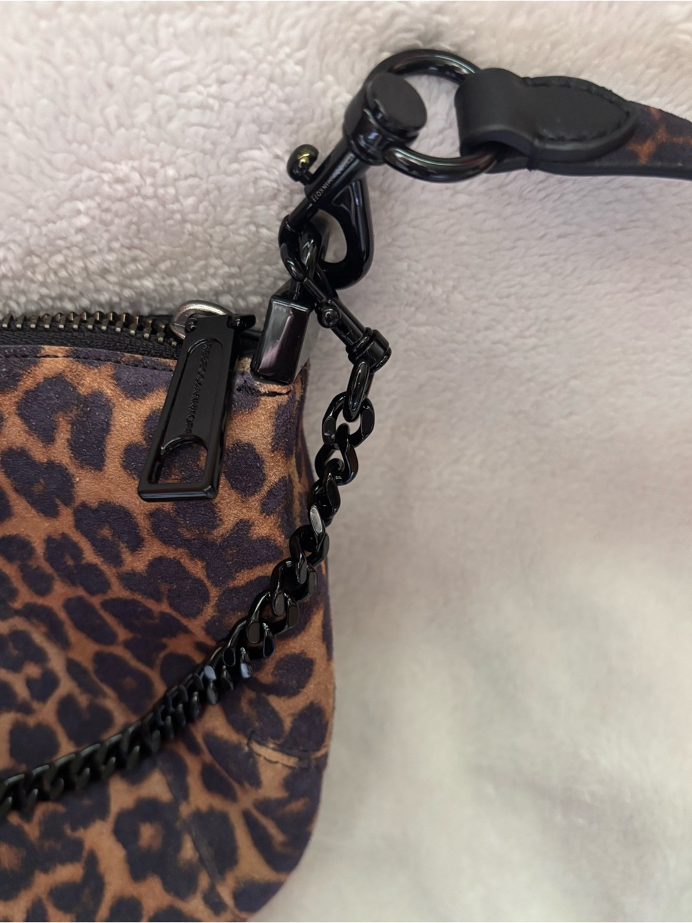 Rebecca Minkoff Zip Around Crossbody Bag In Leopard - Picture 5 of 6